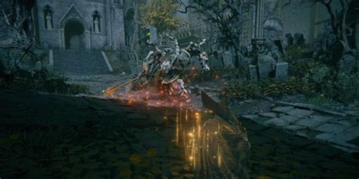 How To Beat Godrick The Grafted In Elden Ring (Using Melee Attacks)