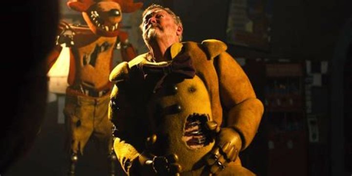 Is Afton still alive in the suit?
